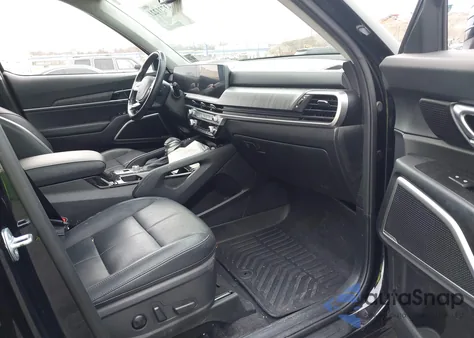 2023 Kia Telluride Ex z USA, uszkodzony, nr VIN 5XYP3DGC2PG379584